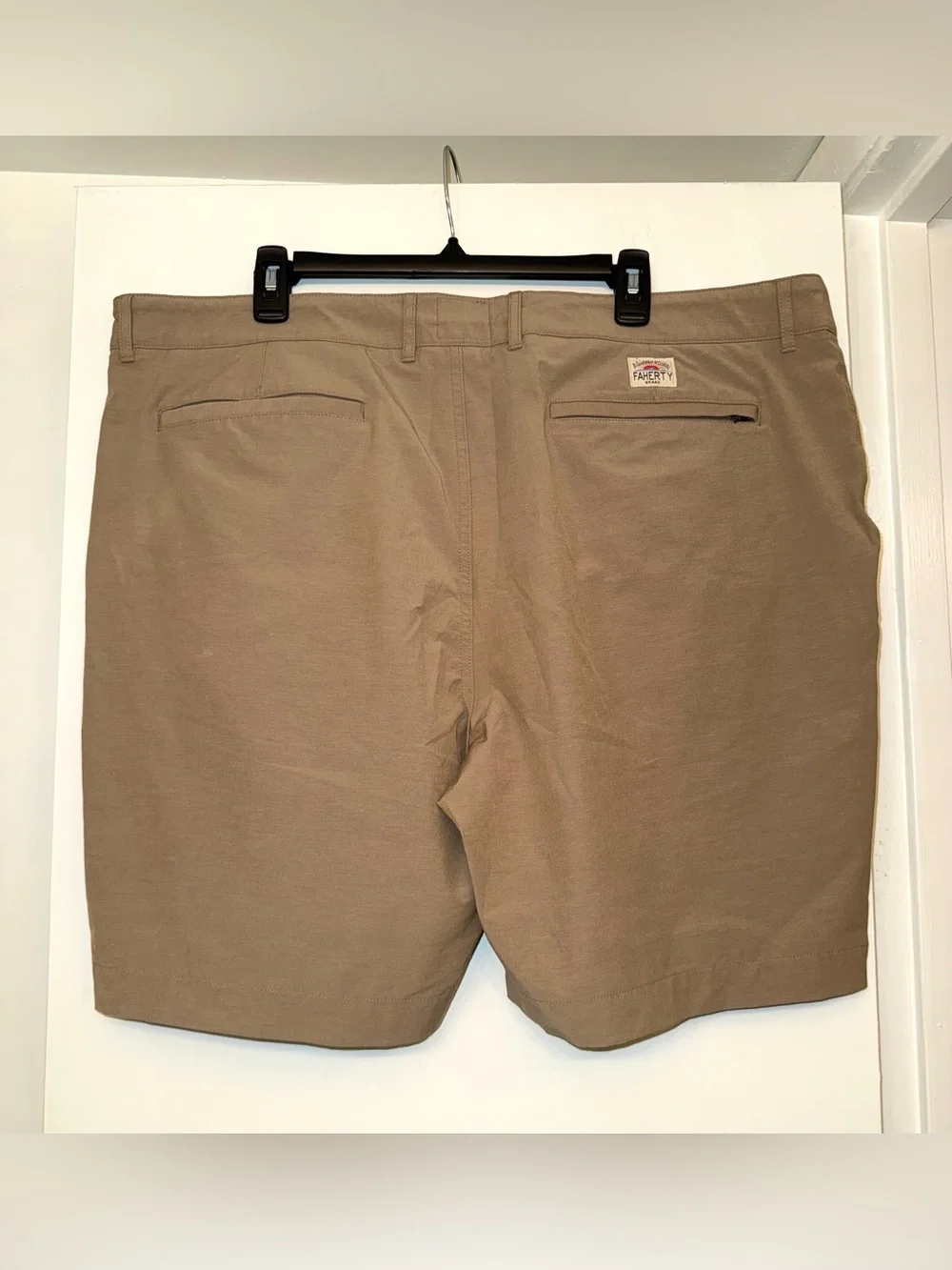 Faherty All Day  Khaki Casual Drawstring Shorts, size 40